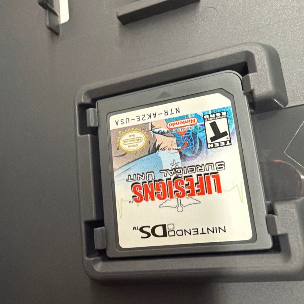 LIFESIGNS SURGICAL UNIT Nintendo DS Video Game Medical Adventure