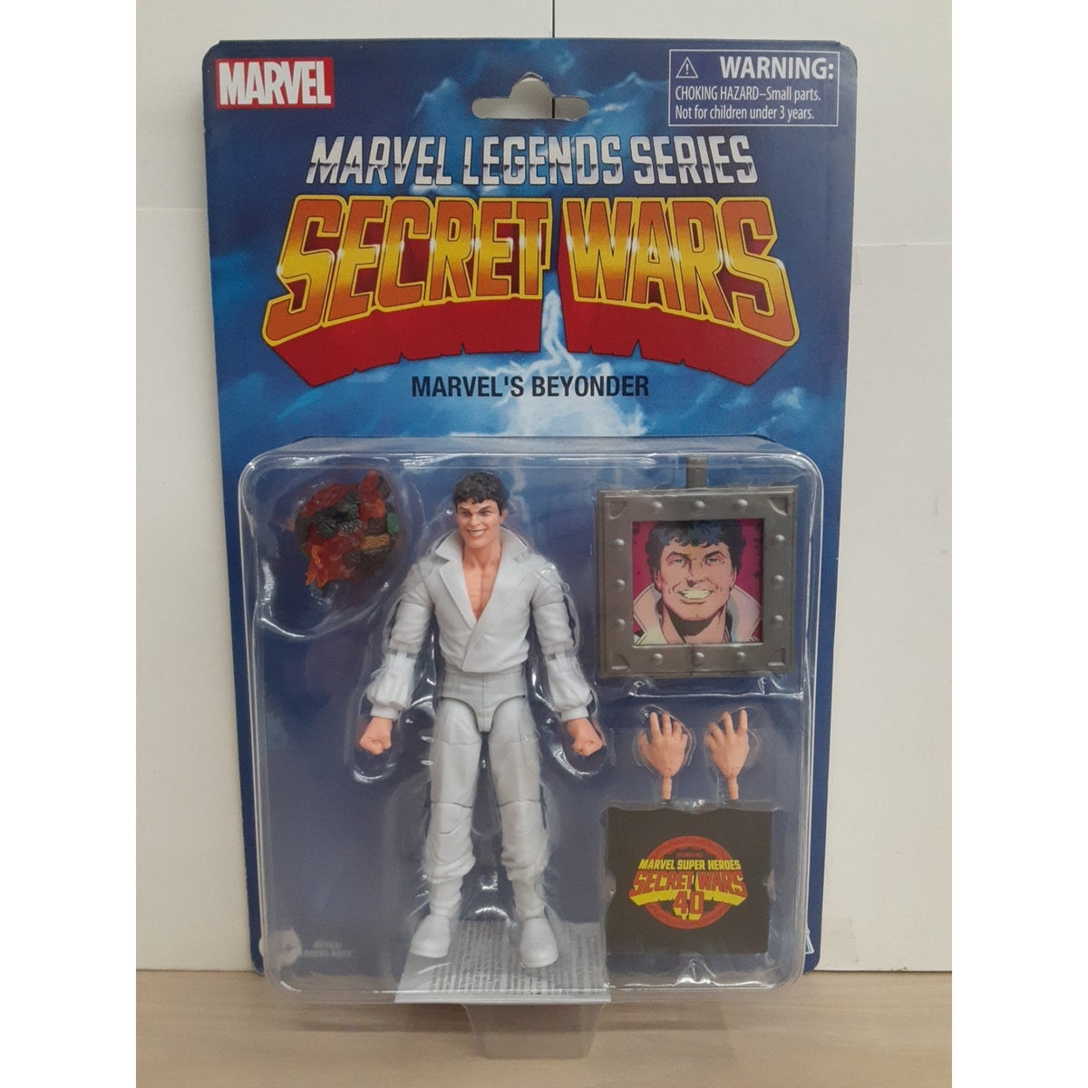 Marvel Legends Secret Wars Retro Card The Beyonder 6" Scale Action Figure