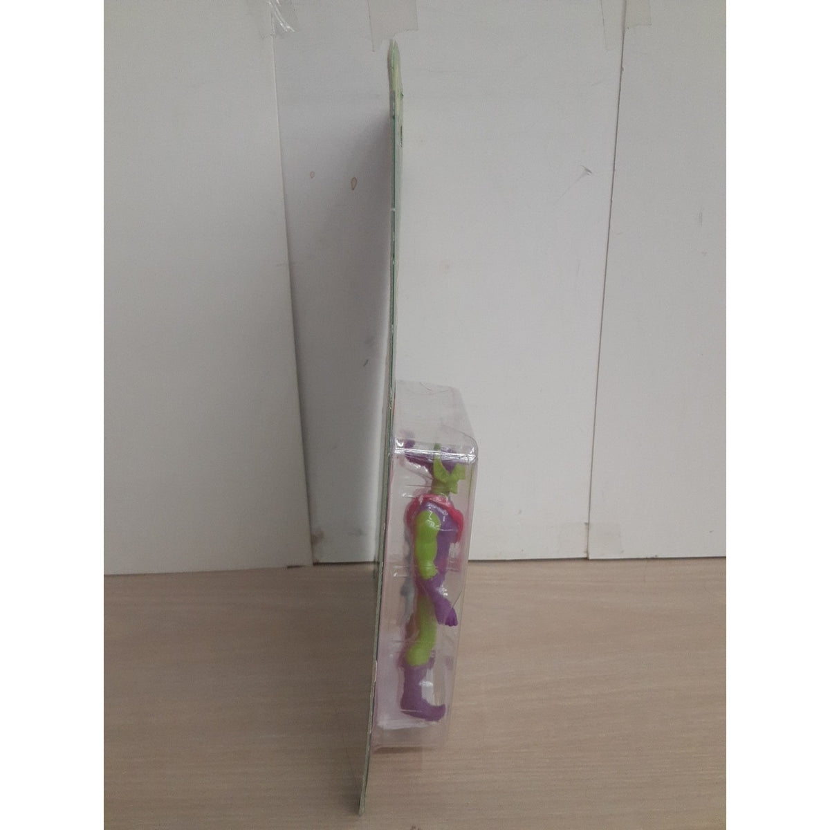 Marvel Legends Series Green Goblin Kenner Retro 3.75" Action Figure