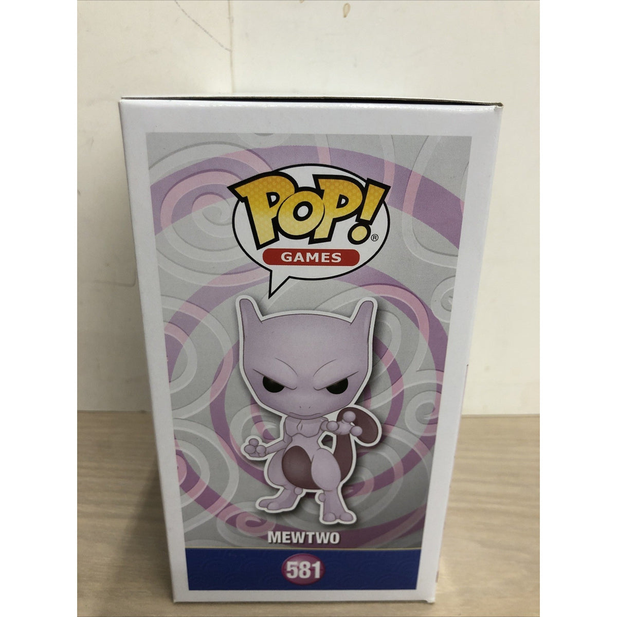 Funko Pop! Vinyl: Pokémon - Mewtwo #581