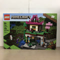 LEGO Minecraft: The Training Grounds (21183)