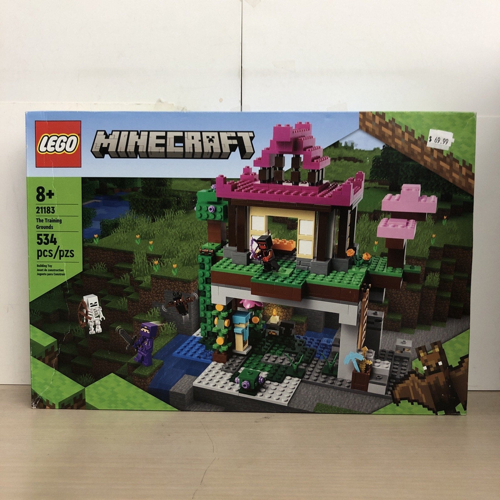 LEGO Minecraft: The Training Grounds (21183)