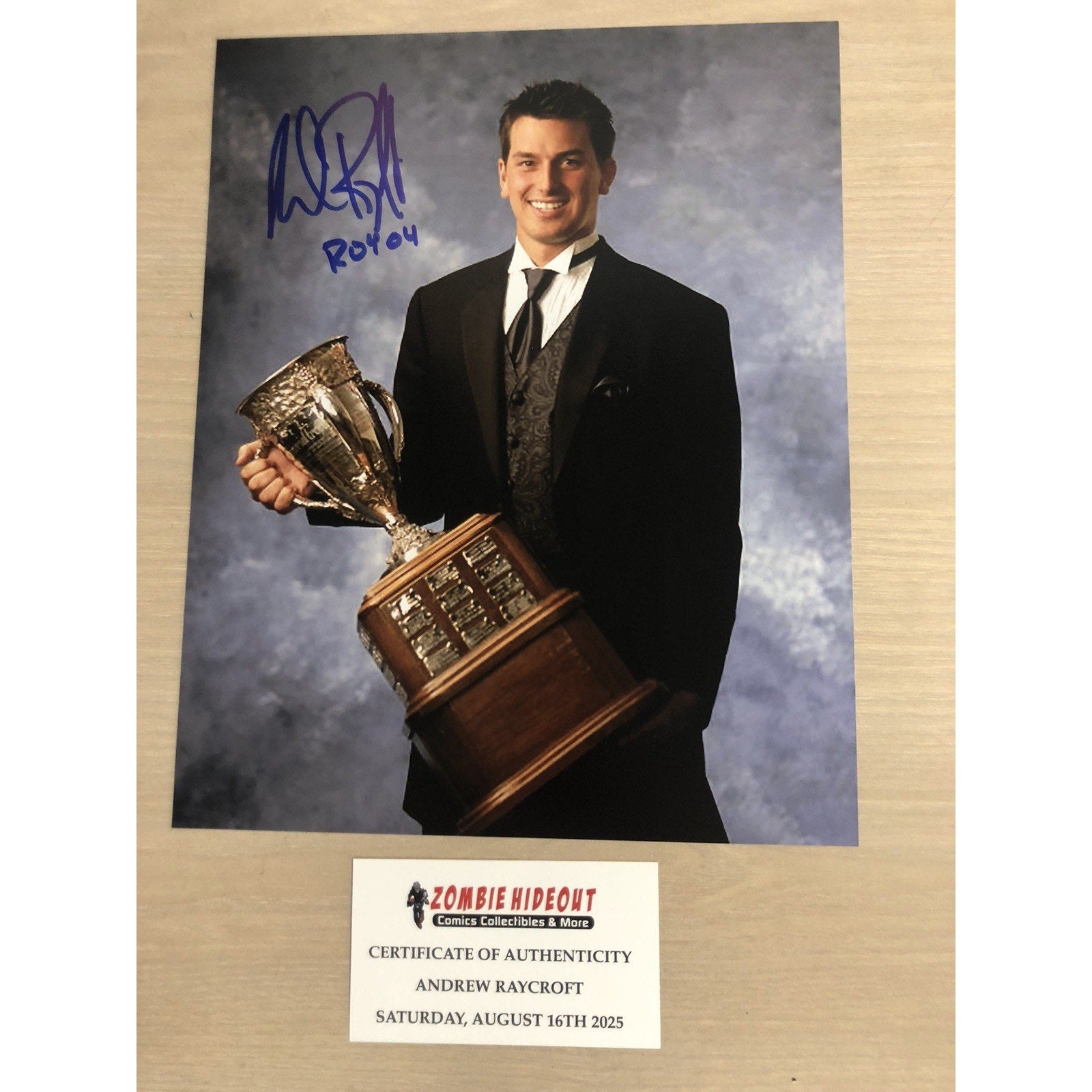 ANDREW RAYCROFT SIGNED 8x10 ROY 04 BOSTON BRUINS HOCKEY W/ Store COA AUTOGRAPH
