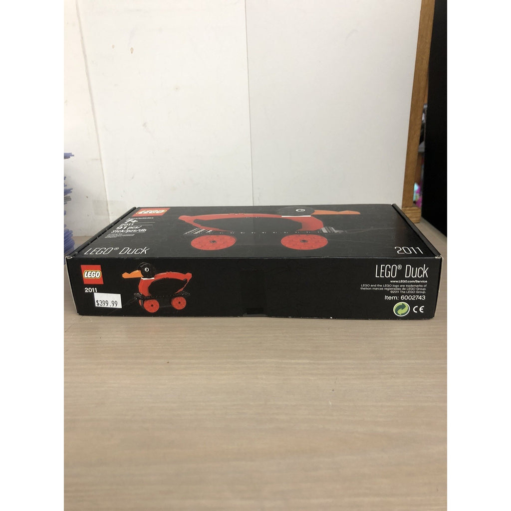LEGO Miscellaneous: Duck (2011) New Employee Exclusive Set Limited Rare Sealed