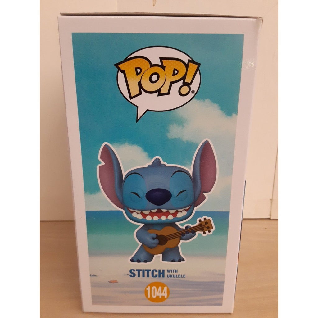 Pop! Stitch with Ukulele Diamond Collection Entertainment Earth Exclusive #1044