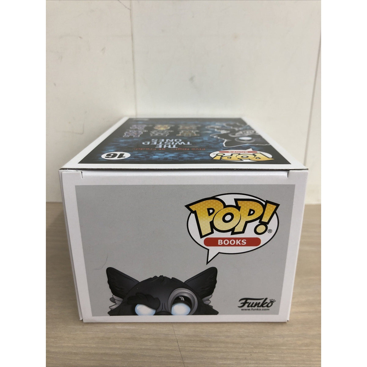 Funko Pop! Vinyl: Five Nights at Freddy's - Wolf (Twisted) #16