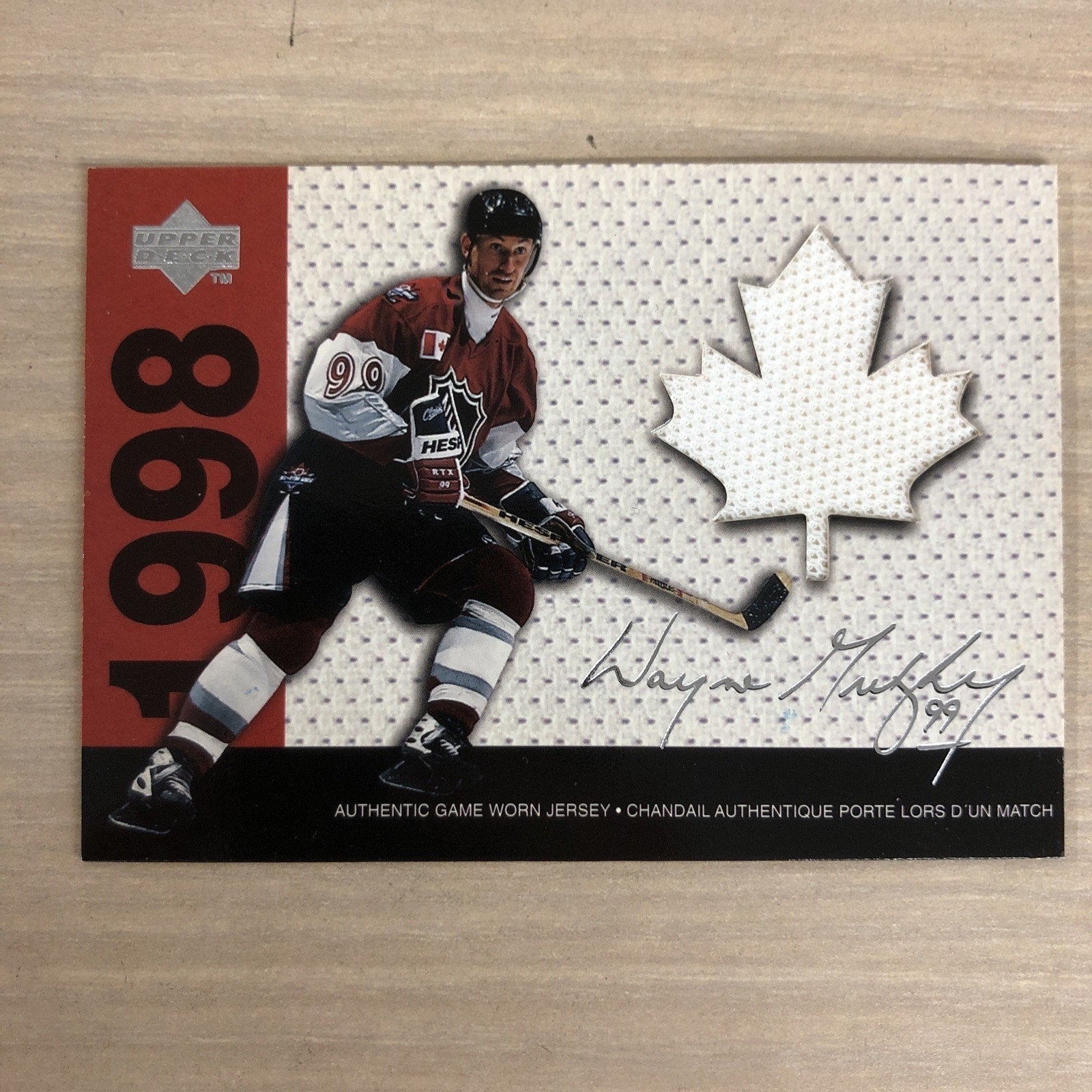 1998 Upper Deck Canadian McDonald’s Wayne Gretzky Game Used Jersey /198