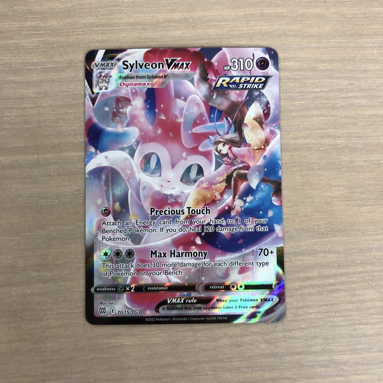 Sylveon VMAX TG15/TG30 Swsh09: Brilliant Stars Trainer Gallery Holo