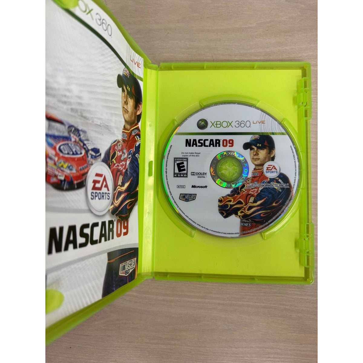 NASCAR 09 Xbox 360 Video Game Racing Multiplayer EA Sports