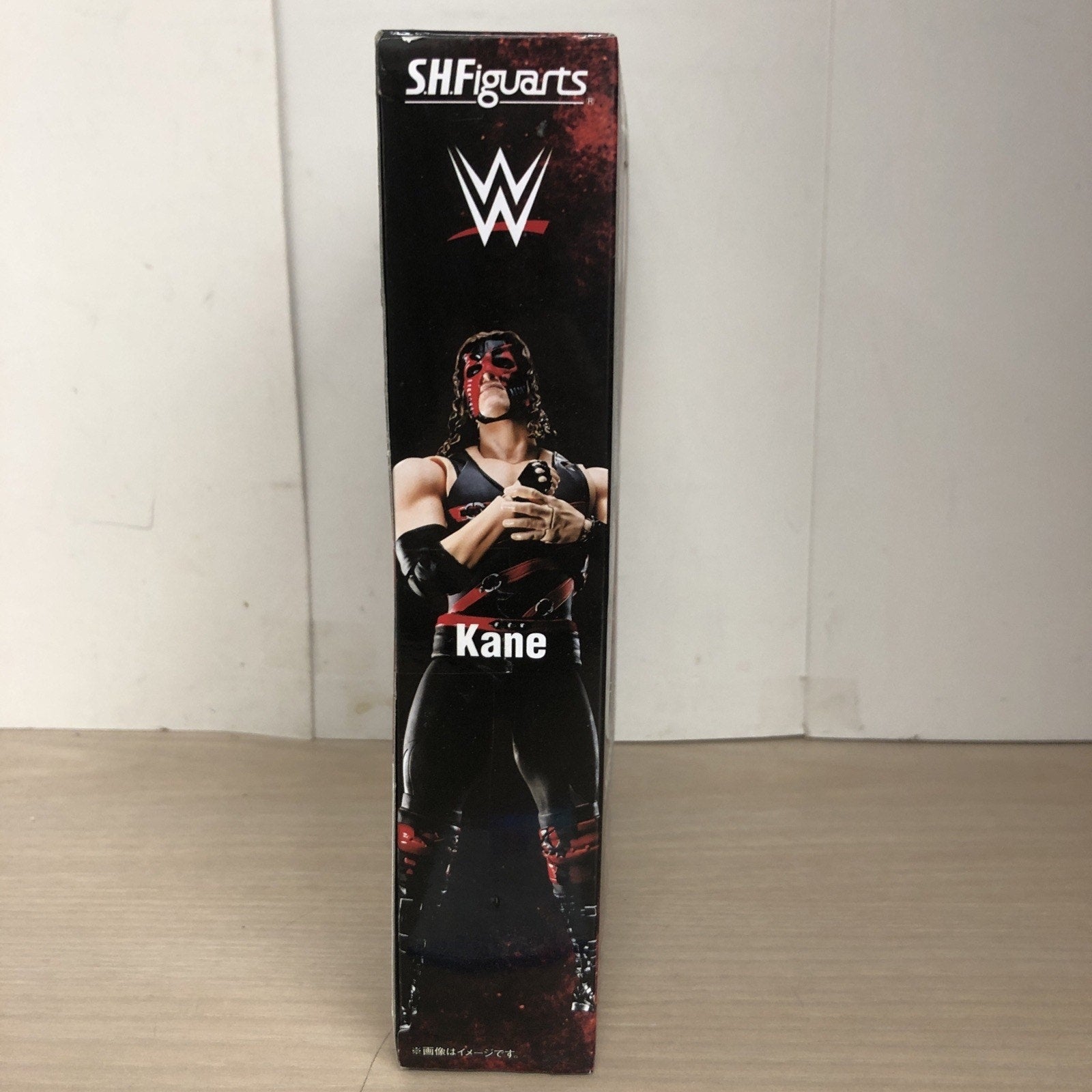 KANE WWE - SH FIGUARTS BANDAI FIGURE BIG RED MONSTER AUTOGRAPH SIGNED PSA COA