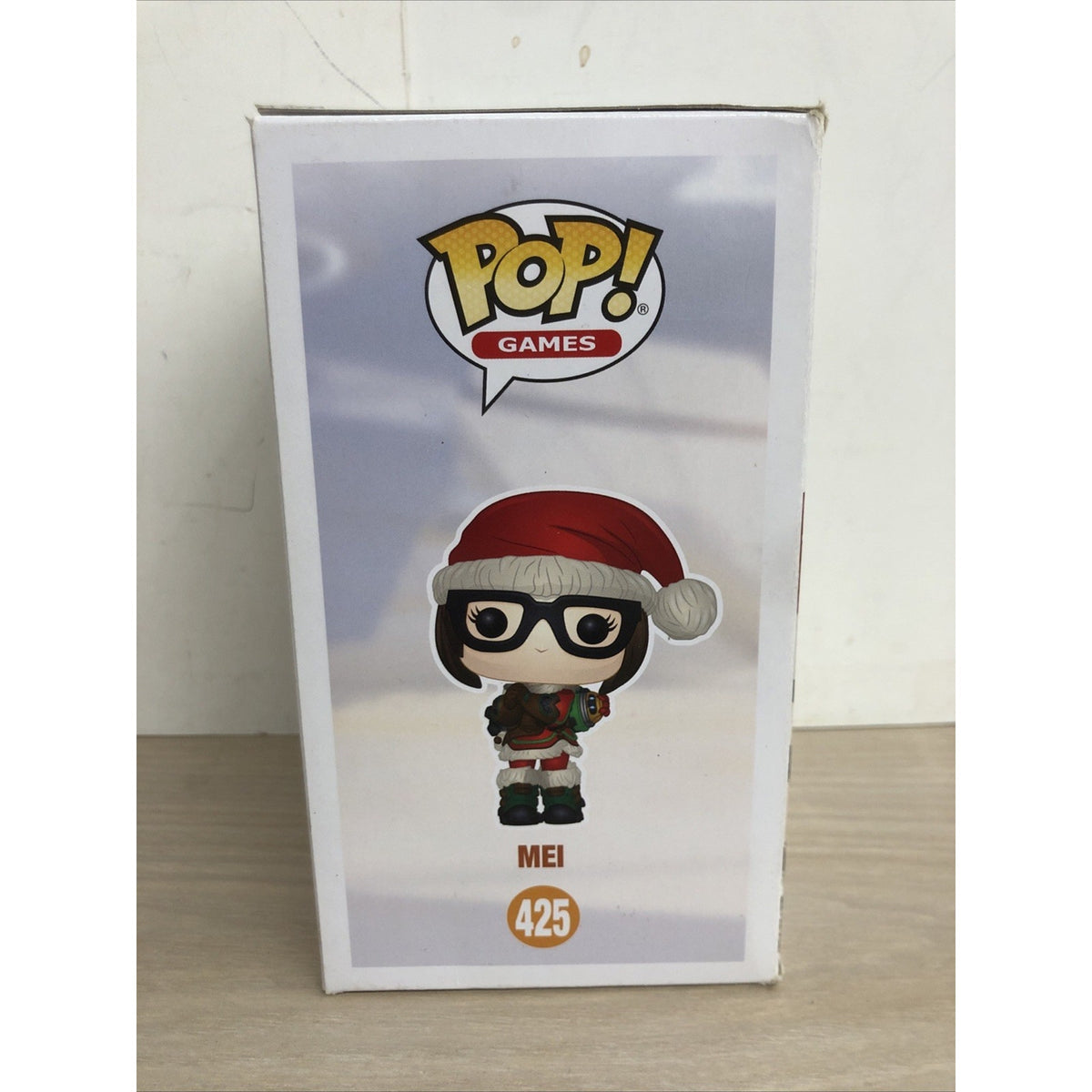 Funko Pop! Vinyl Figure - Games #425 - Mei [Santa] - GameStop Exclusive