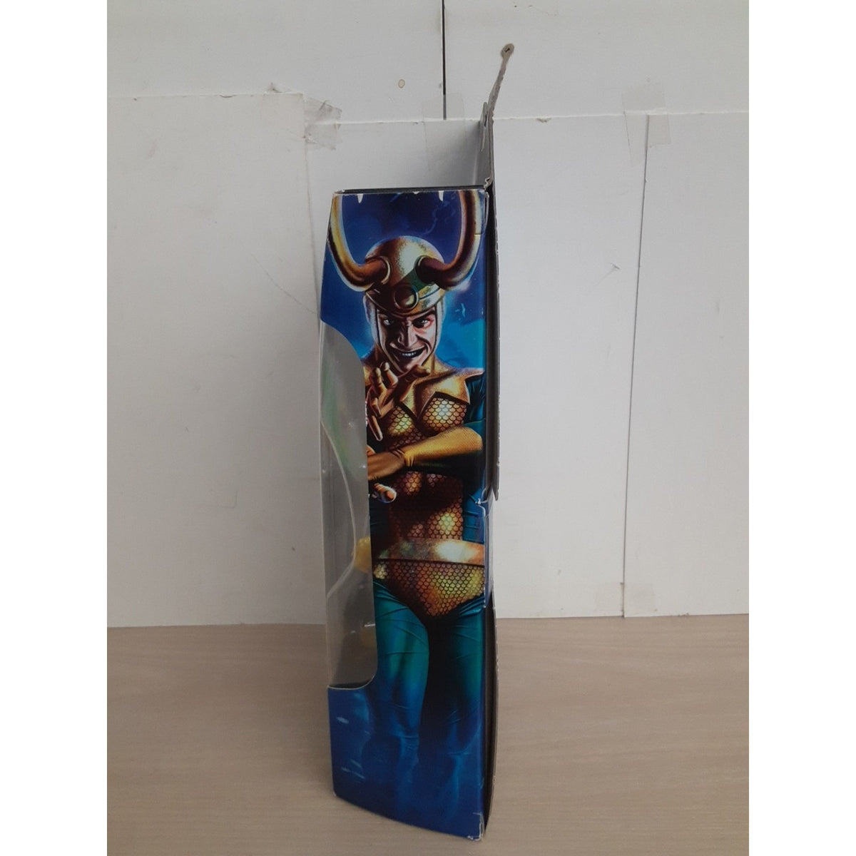 Marvel E3977 Legends Series 6in. Loki Action Figure with Accessory