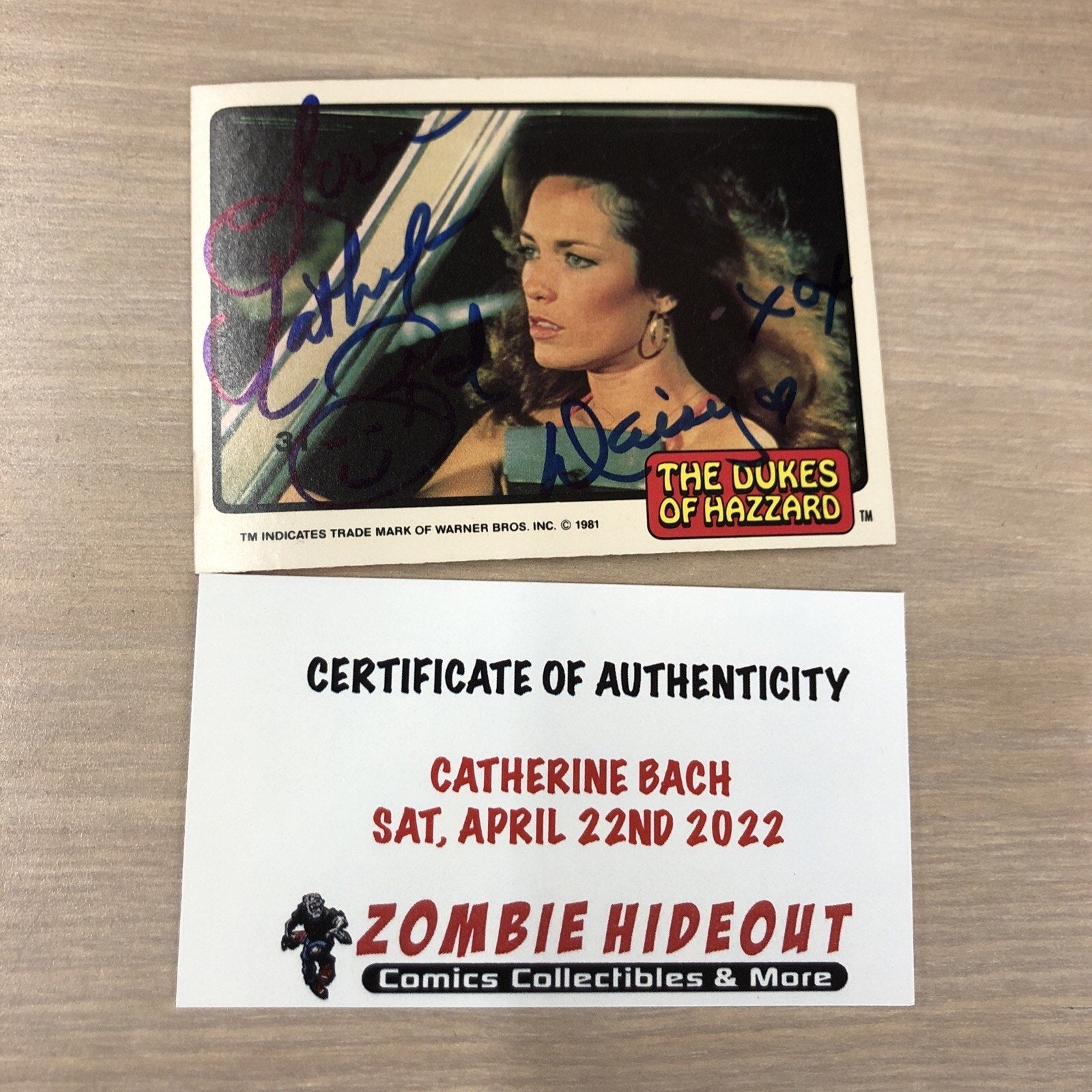 1981 The Dukes of Hazzard 'Daisy' Card SIGNED Catherine Bach! Zombie Hideout COA