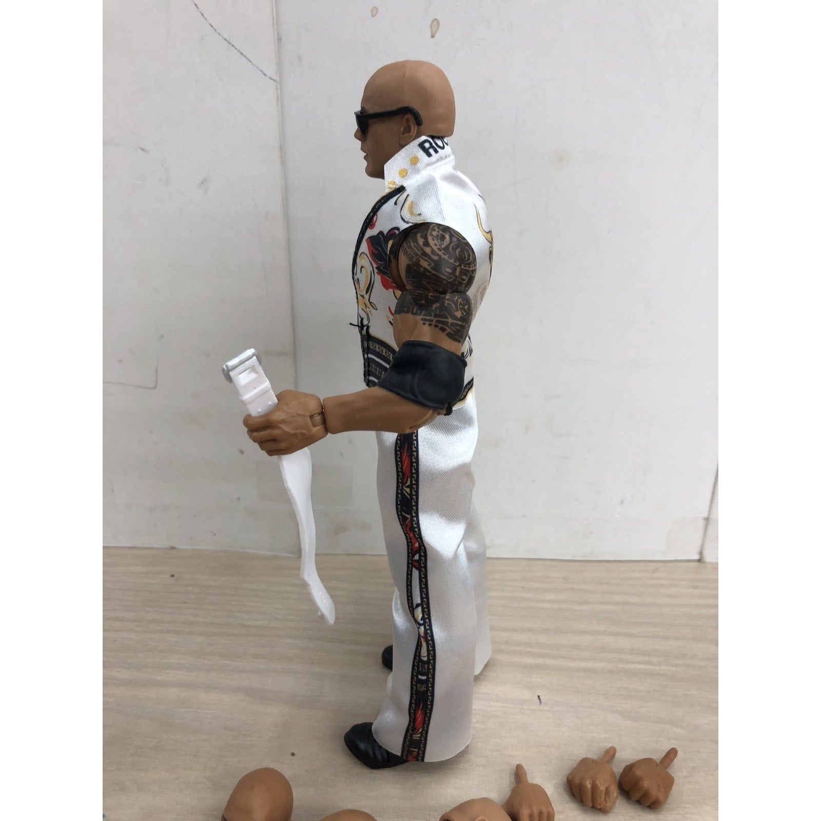 WWE The Rock Final Boss Ultimate Edition LOOSE COMPLETE Mattel