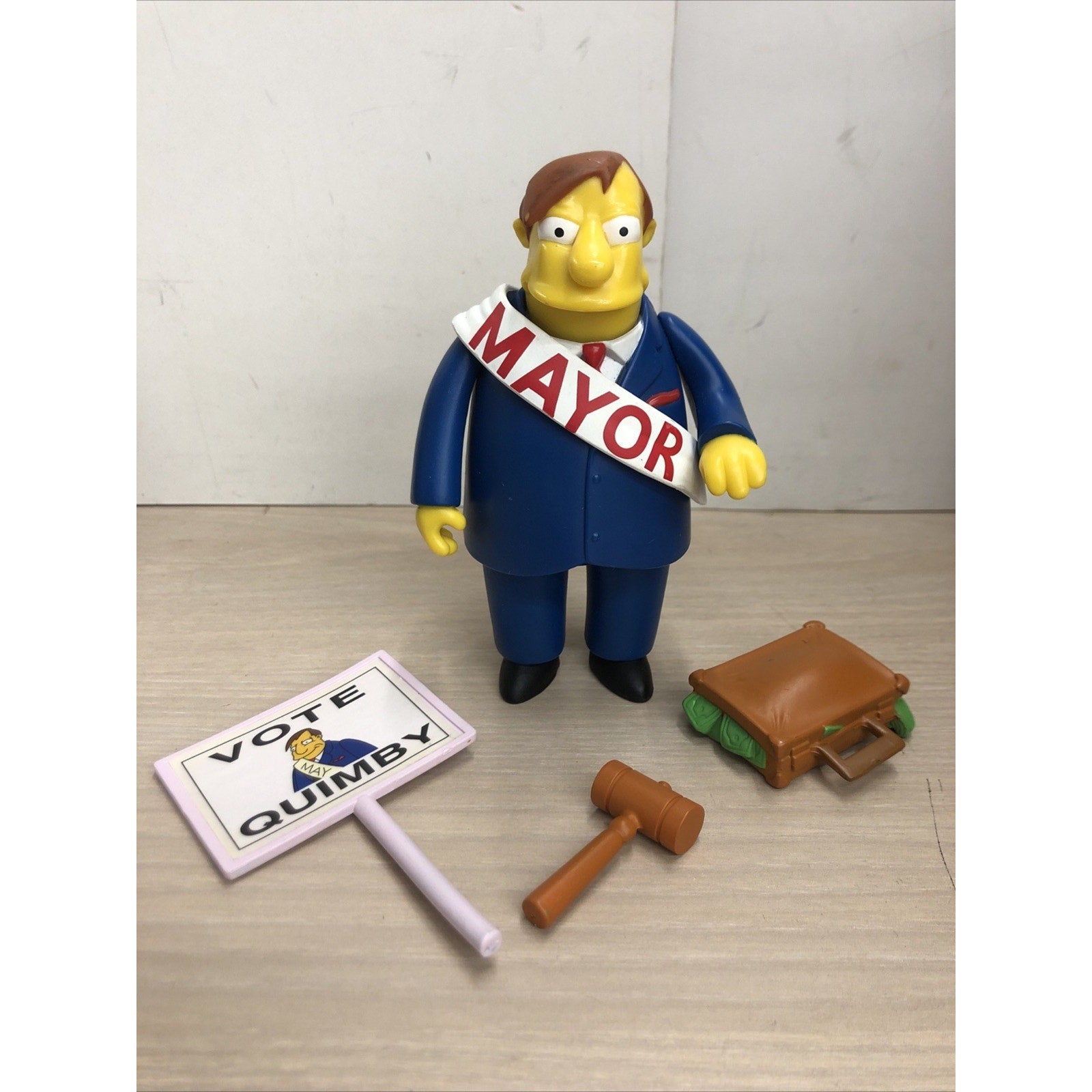 The SIMPSONS world of springfield MAYOR QUIMBY Playmates LOOSE COMPLETE