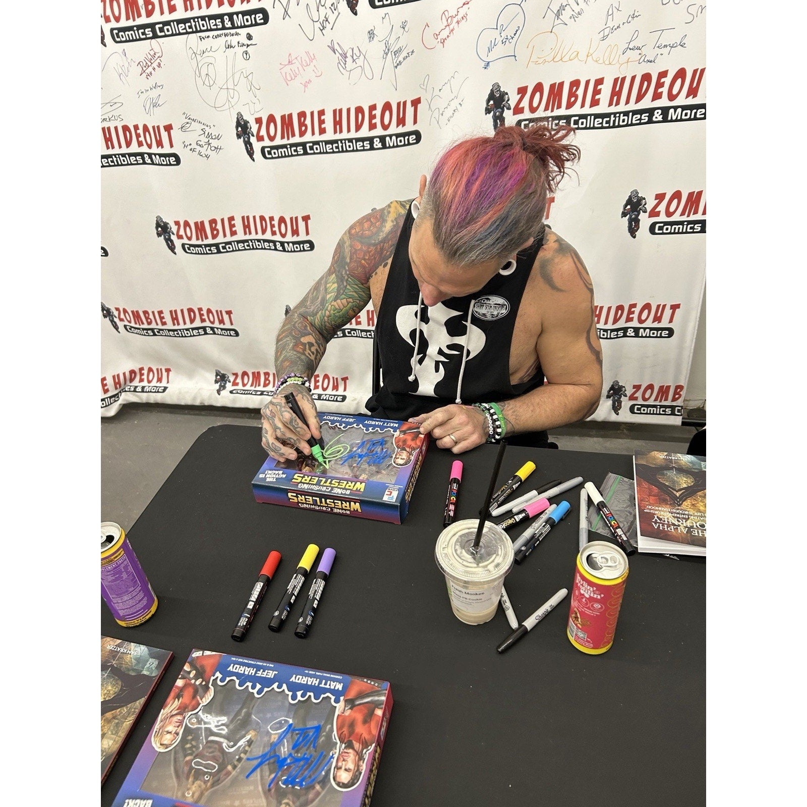 FC Toys Bone Crushing Wrestlers Matt Jeff Hardy Figures BCA Lot 1/500 Signed PSA