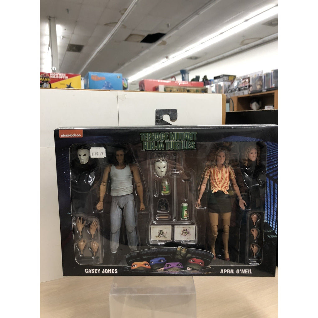 NECA Teenage Mutant Ninja Turtles April O'Neil & Casey Jones 7 inch Action...