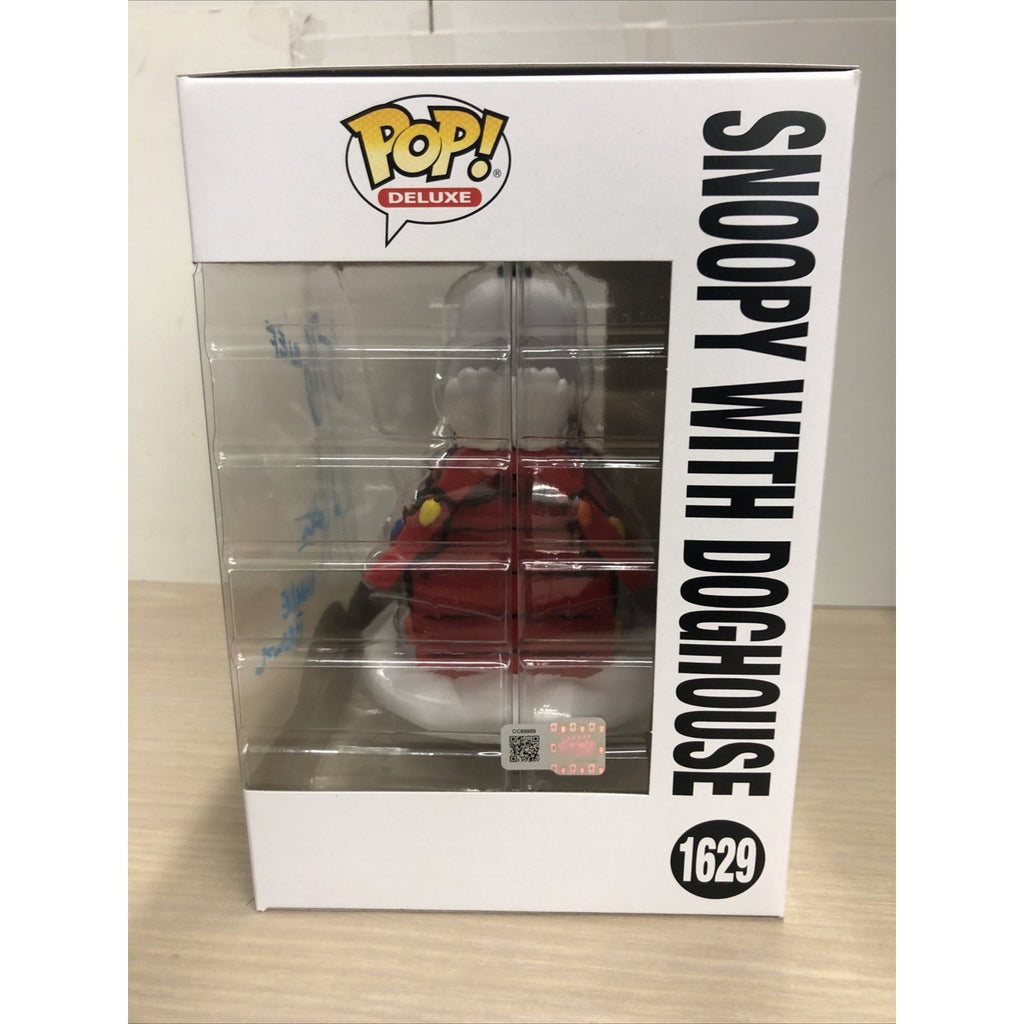 Funko Pop!Deluxe:Snoopy W/Doghouse Figure SIGNED Brad Keston (oc Celeb Marketing