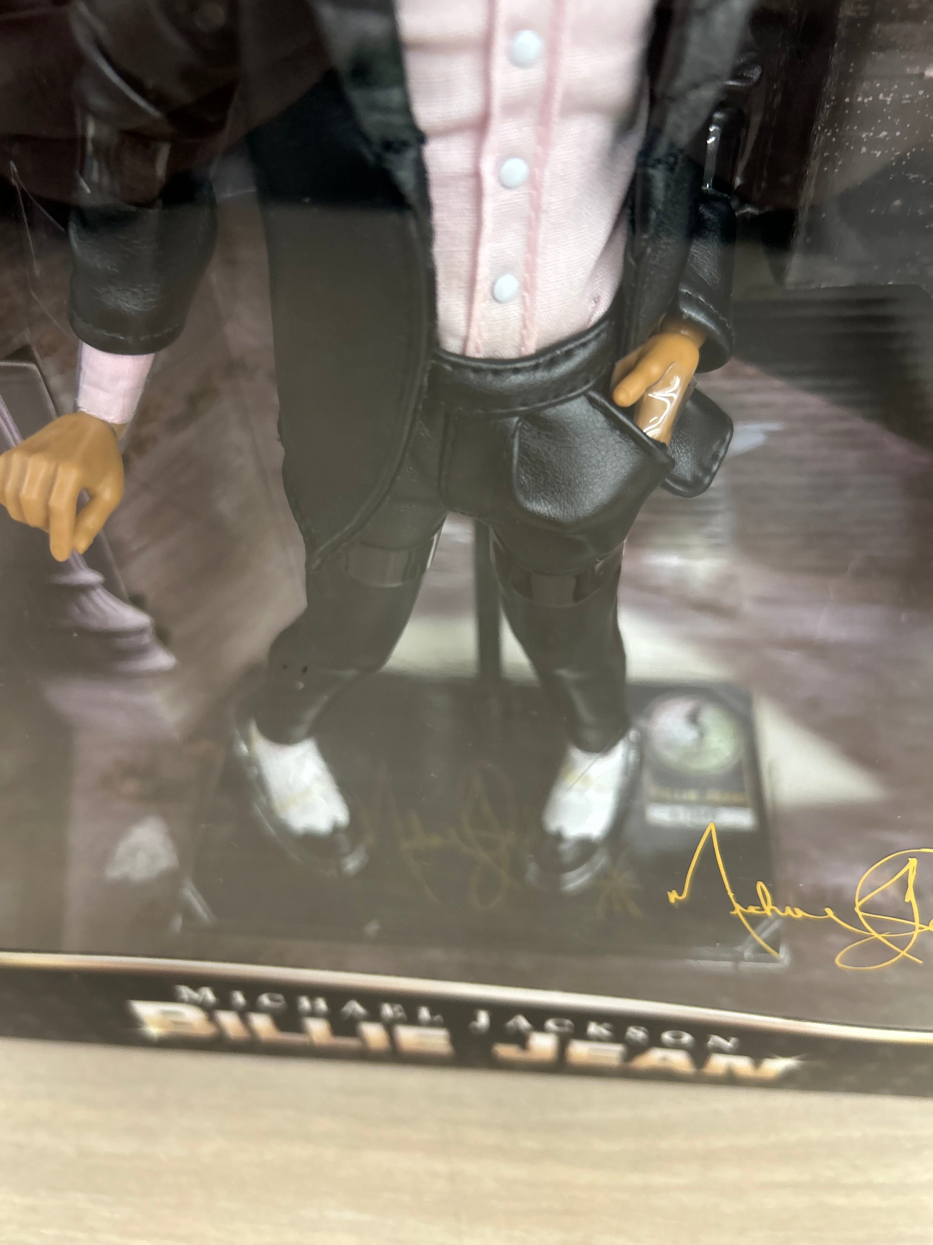 Michael Jackson Billie Jean Playmates