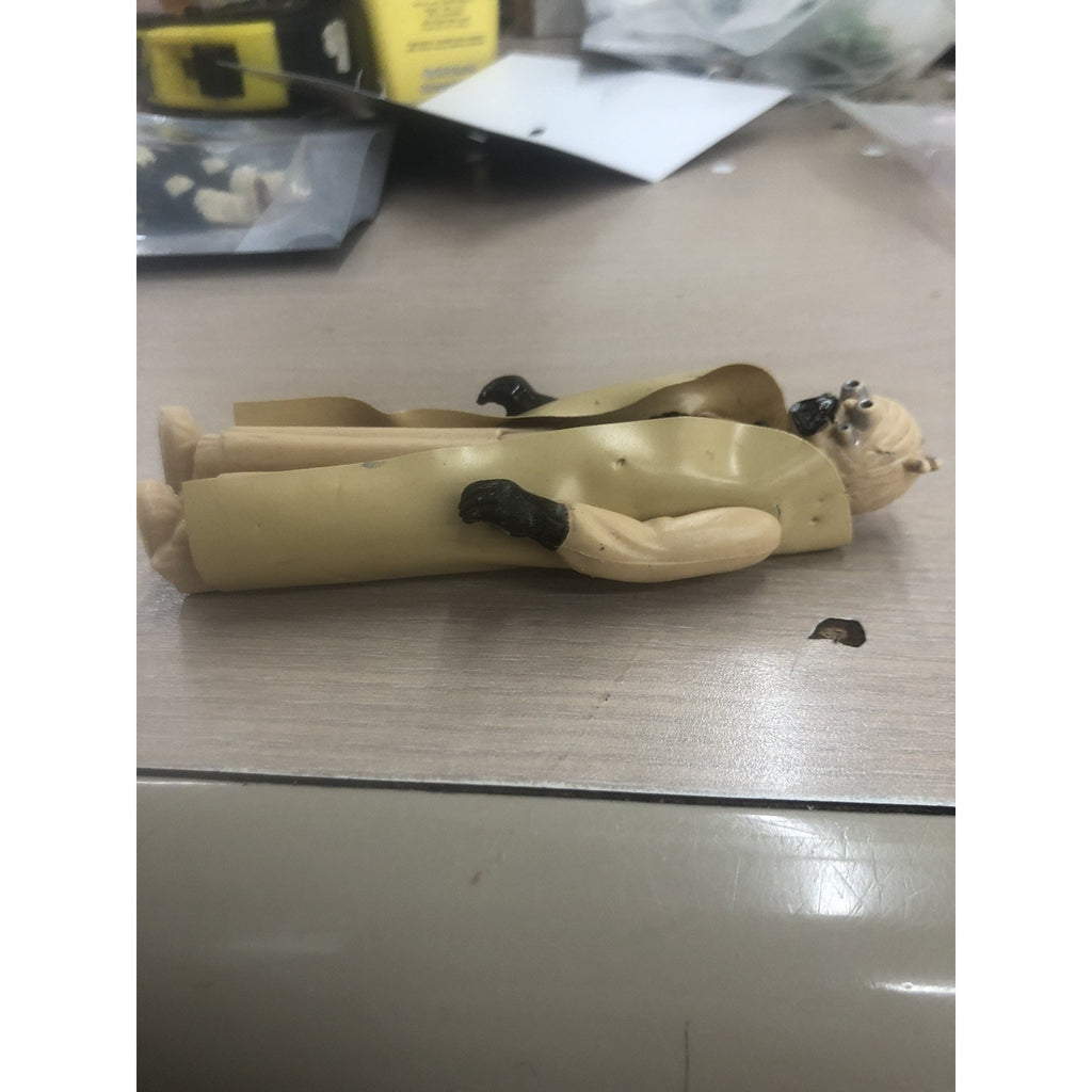 Star Wars Vintage Kenner 1977 Sand People with (HOLLOW CHEEKS) Rare W/ Cape