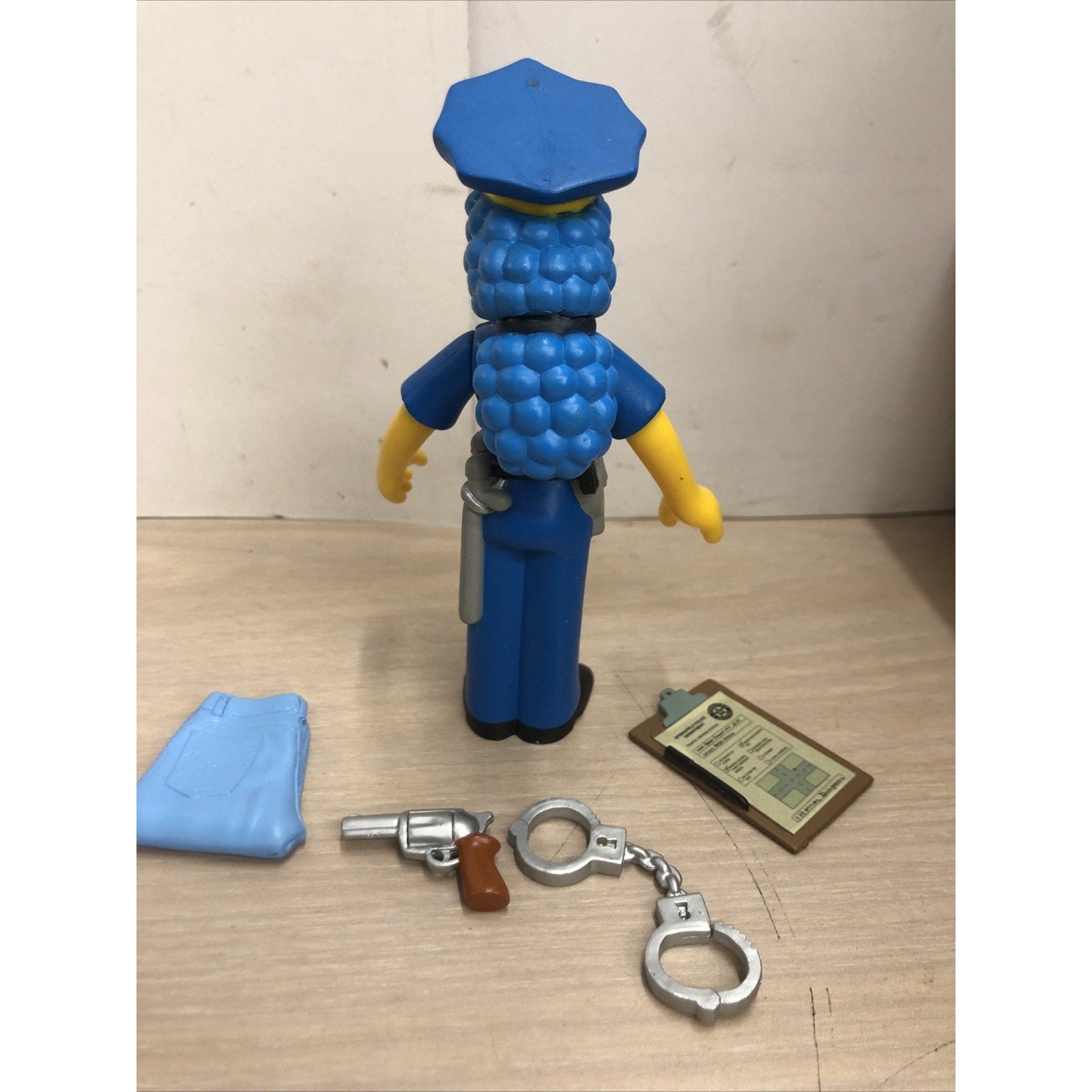 The SIMPSONS world of springfield OFFICER MARGE Playmates LOOSE MISSING PCS