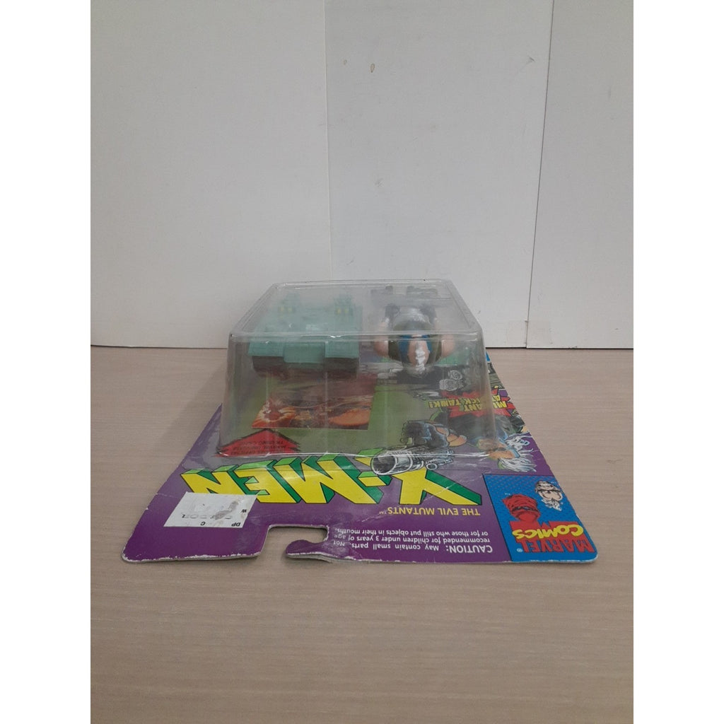 1994 ToyBiz Bonebreaker Marvel X-Men Action Figure