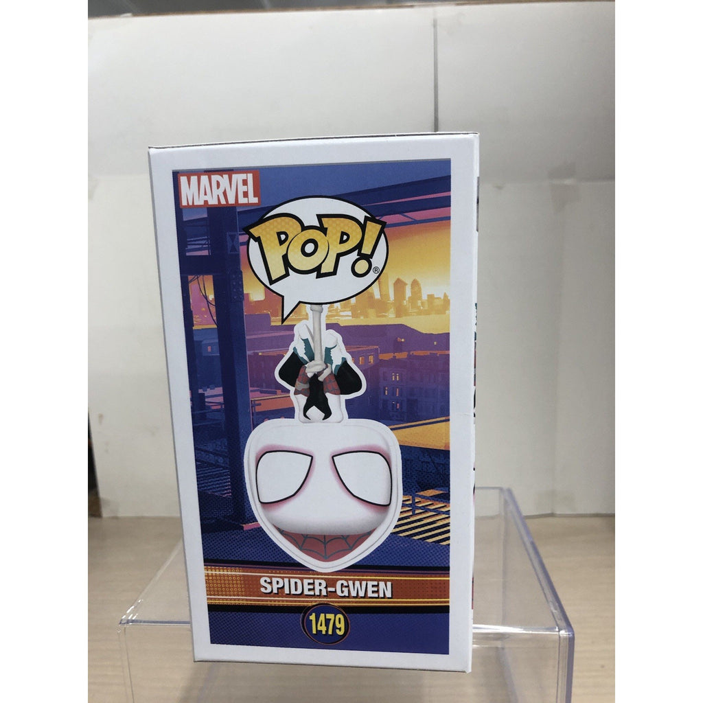 Funko Marvel - Spider-Gwen - Entertainment Earth (Exclusive) #1479 Signed