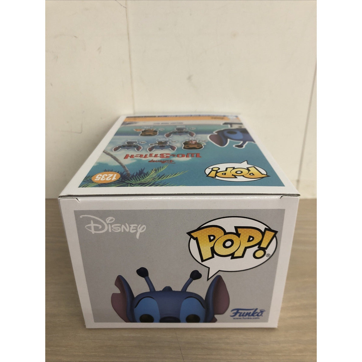 Funko Pop! Vinyl: Disney - Stitch In Cuffs - FYE (Exclusive) #1235