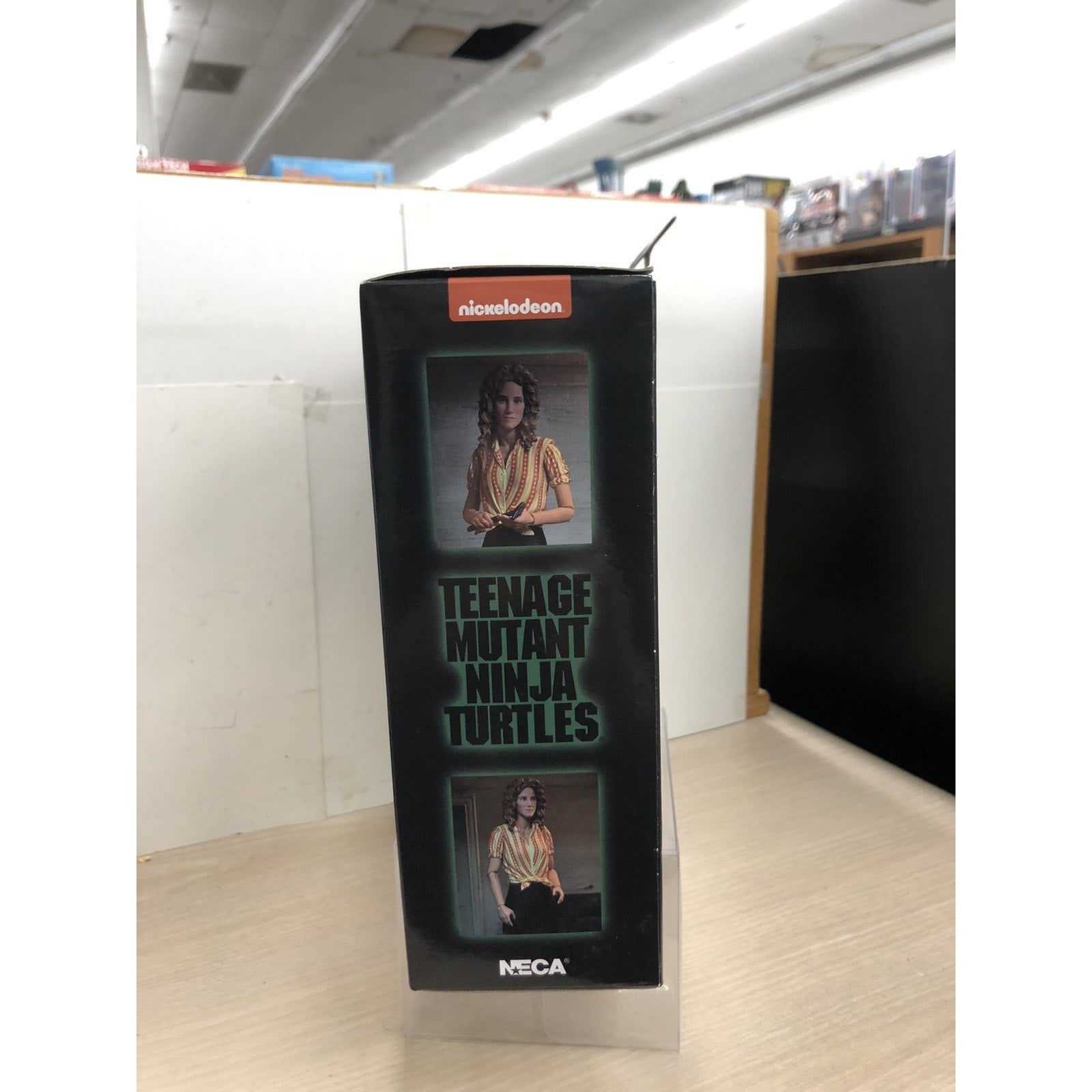 NECA Teenage Mutant Ninja Turtles April O'Neil & Casey Jones 7 inch Action...