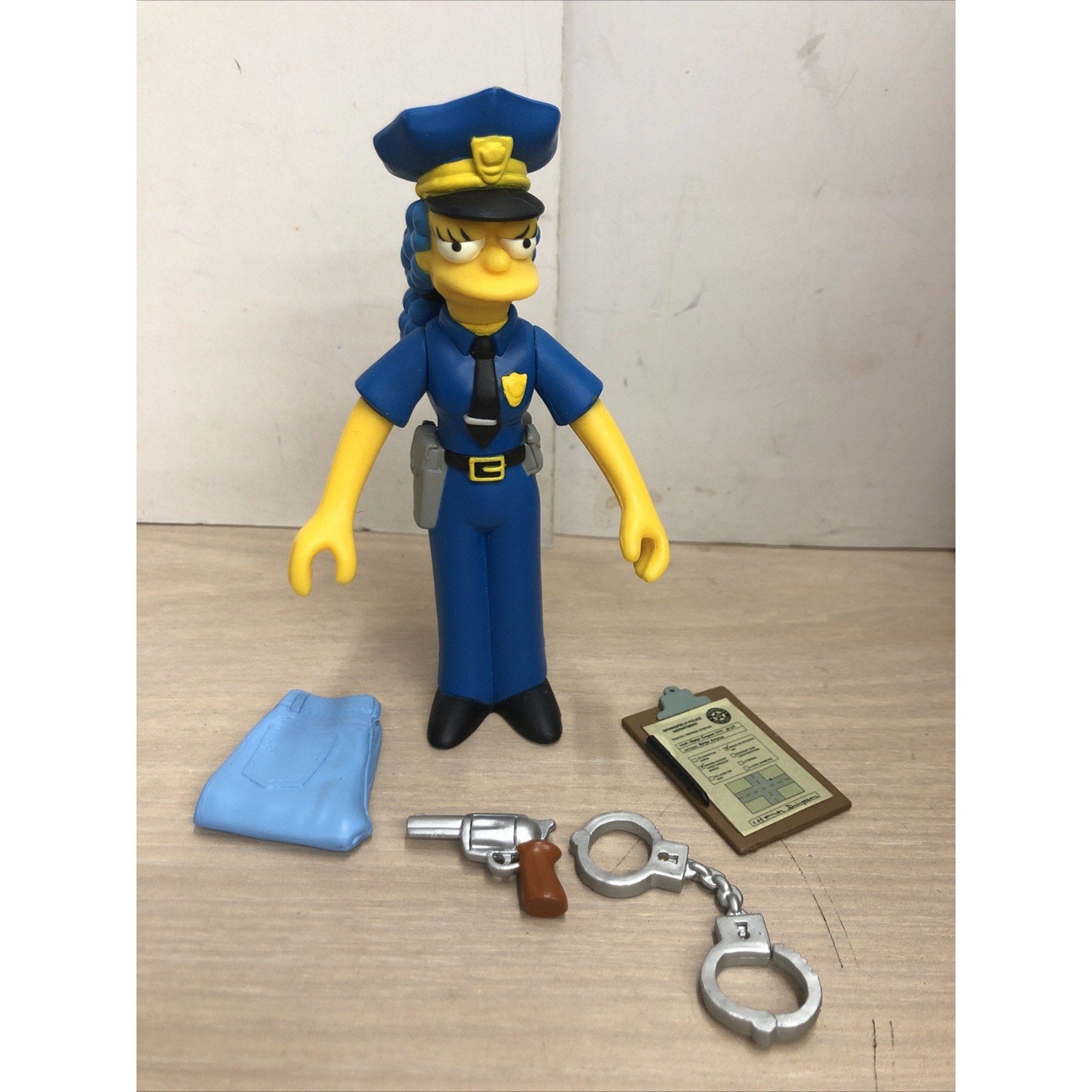 The SIMPSONS world of springfield OFFICER MARGE Playmates LOOSE MISSING PCS