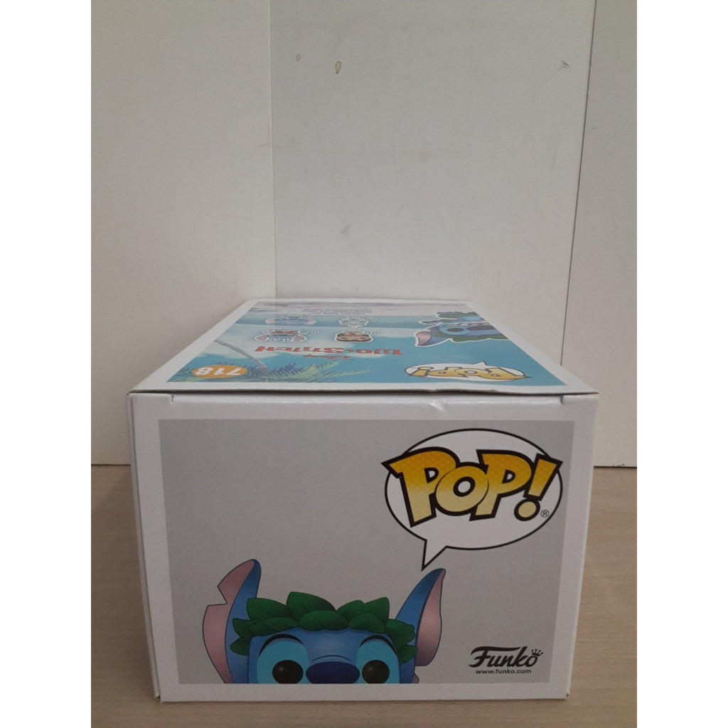 Pop! Hula Stitch Hot Topic Exclusive #718