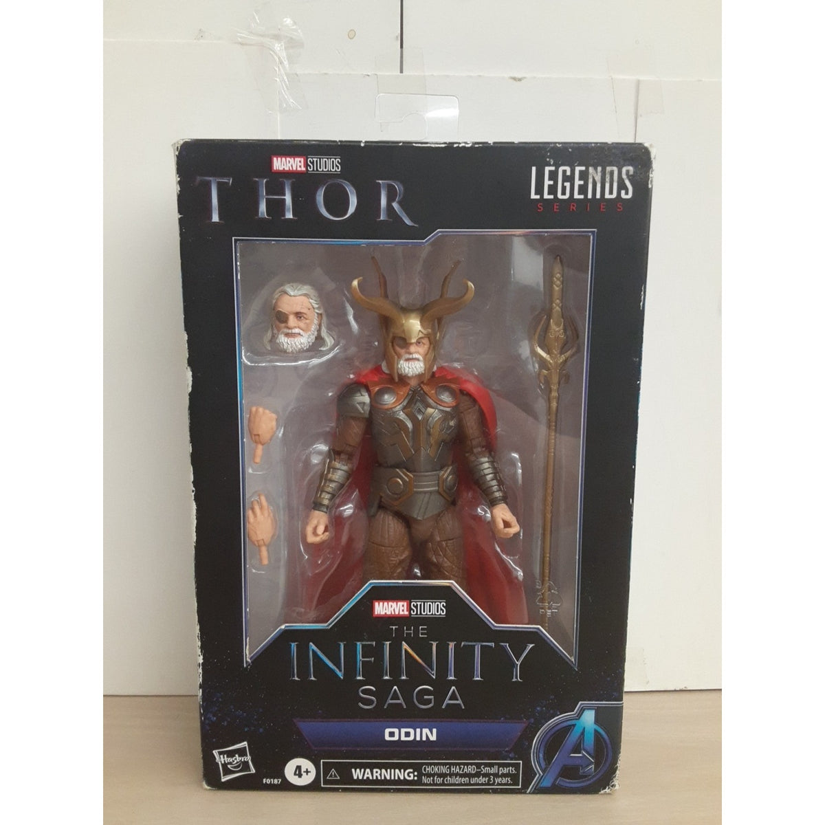 Marvel Hasbro Legends Odin 6 inch Action Figure - F0187