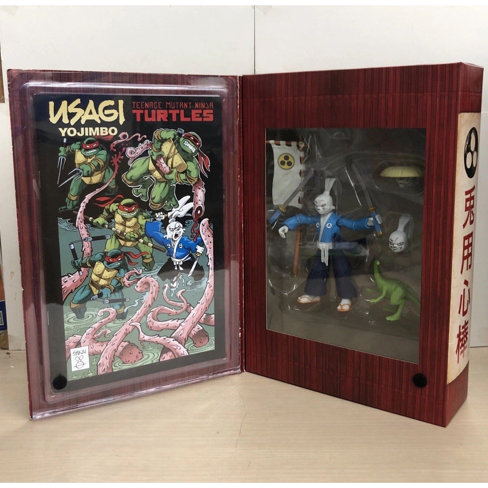 Playmates Teenage Mutant Ninja Turtles 2017 SDCC Exclusive Usagi Yojimbo TMNT