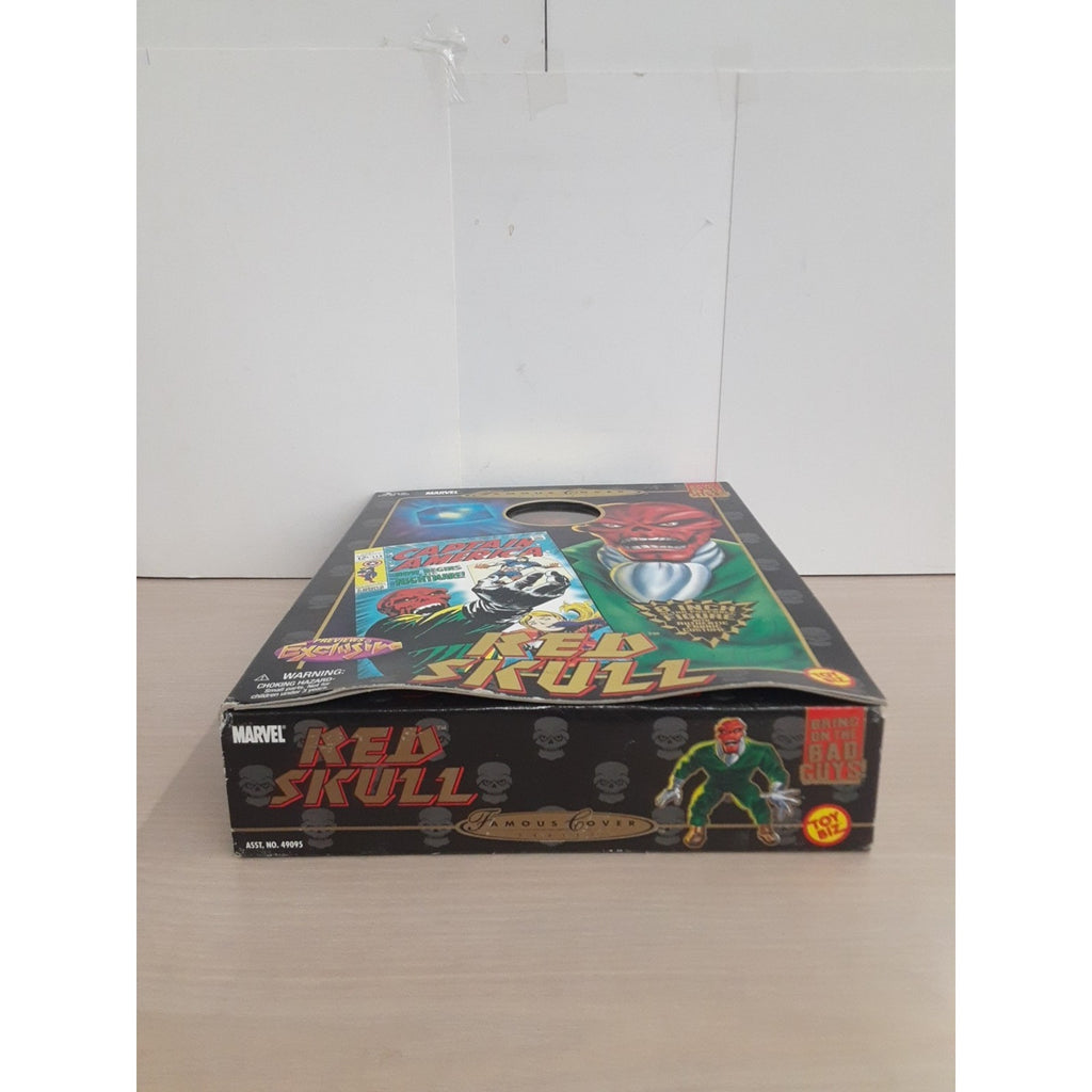 ToyBiz Marvel Famous Cover Series Red Skull Exclusive 8in Figure
