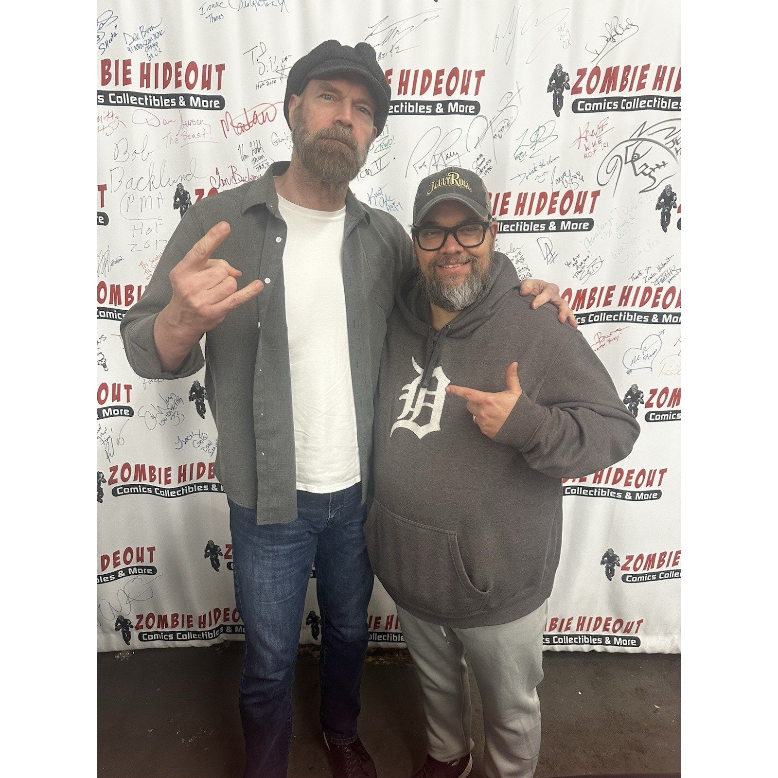 Tyler Mane & Lew Temple Dual Signed 8x10 Auto Rob Zombies Halloween Store COA