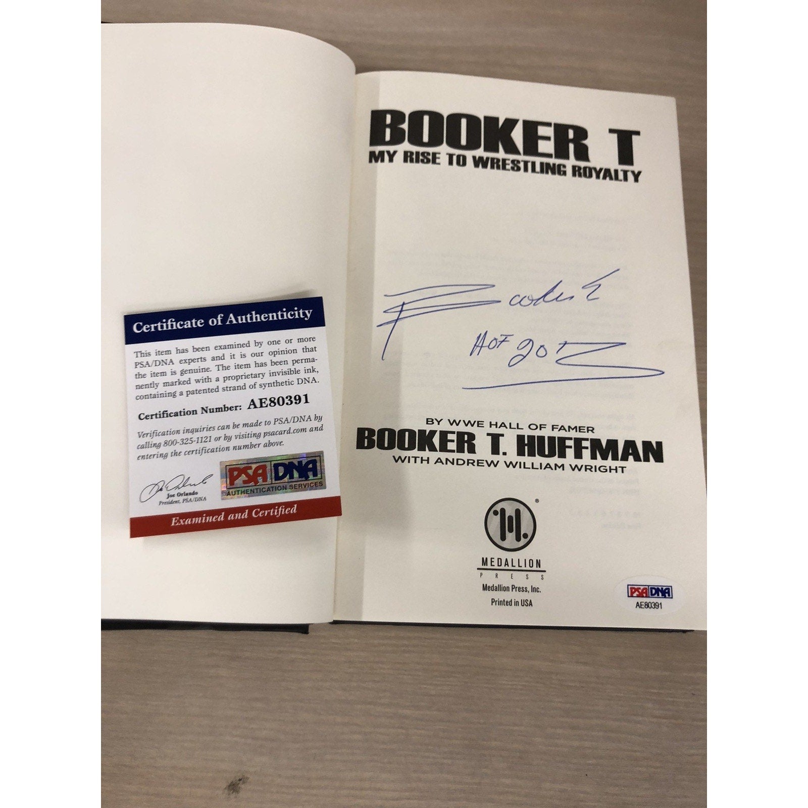 Booker T : My Rise to Wrestling Royalty by Booker T. Huffman SIGNED PSA CoA Auto