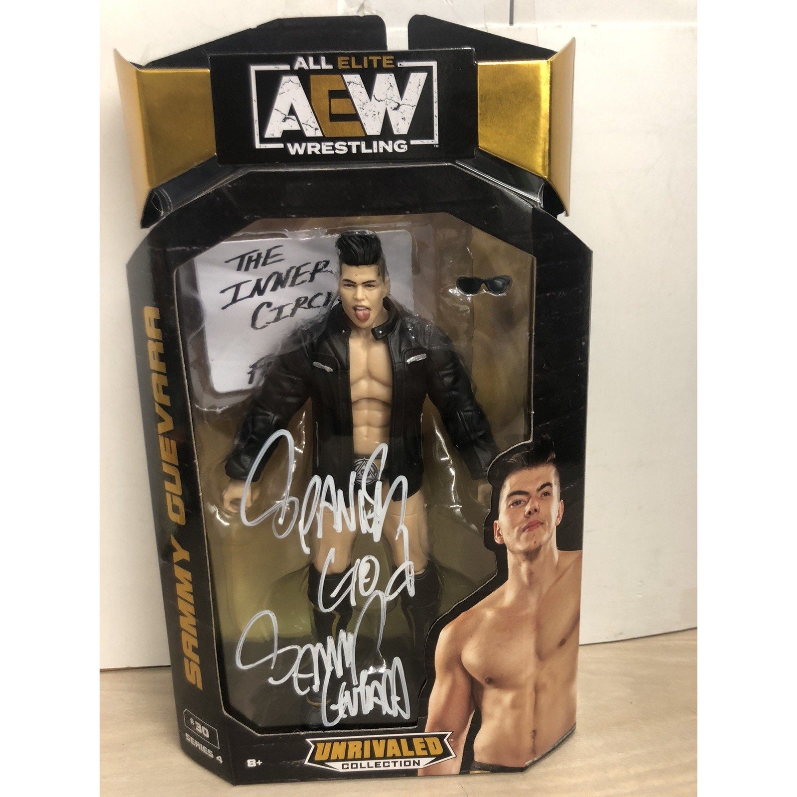 SAMMY GUEVARA AUTOGRAPHED UNRIVALED COLLECTION SERIES 4 #30 AEW Signed NO COA