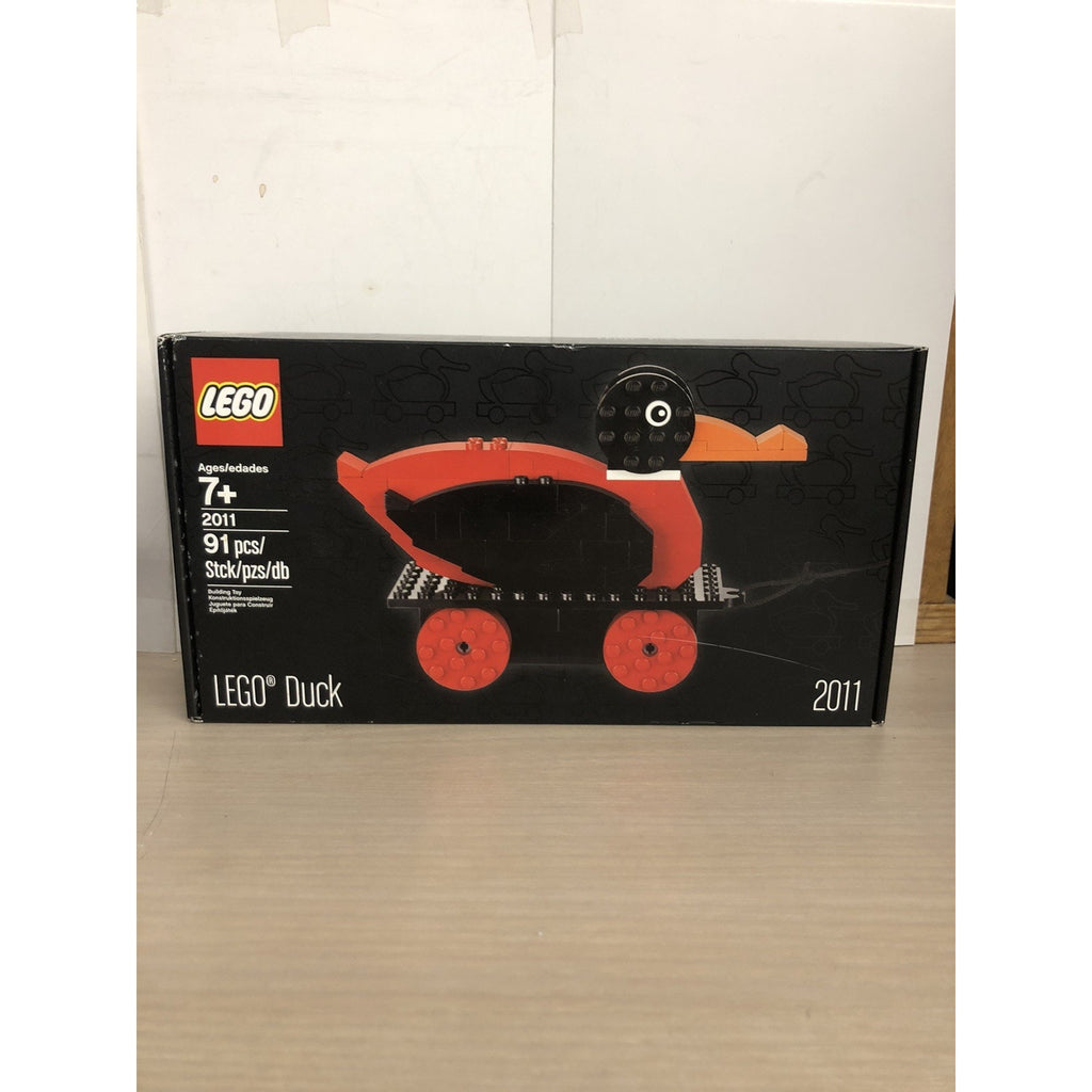 LEGO Miscellaneous: Duck (2011) New Employee Exclusive Set Limited Rare Sealed