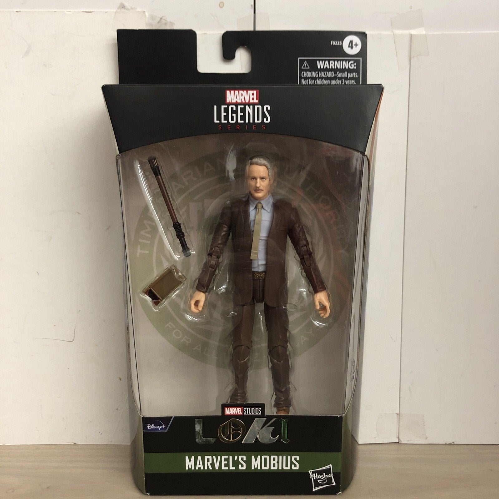 Hasbro Marvel Legends Loki 6 inch Action Figure