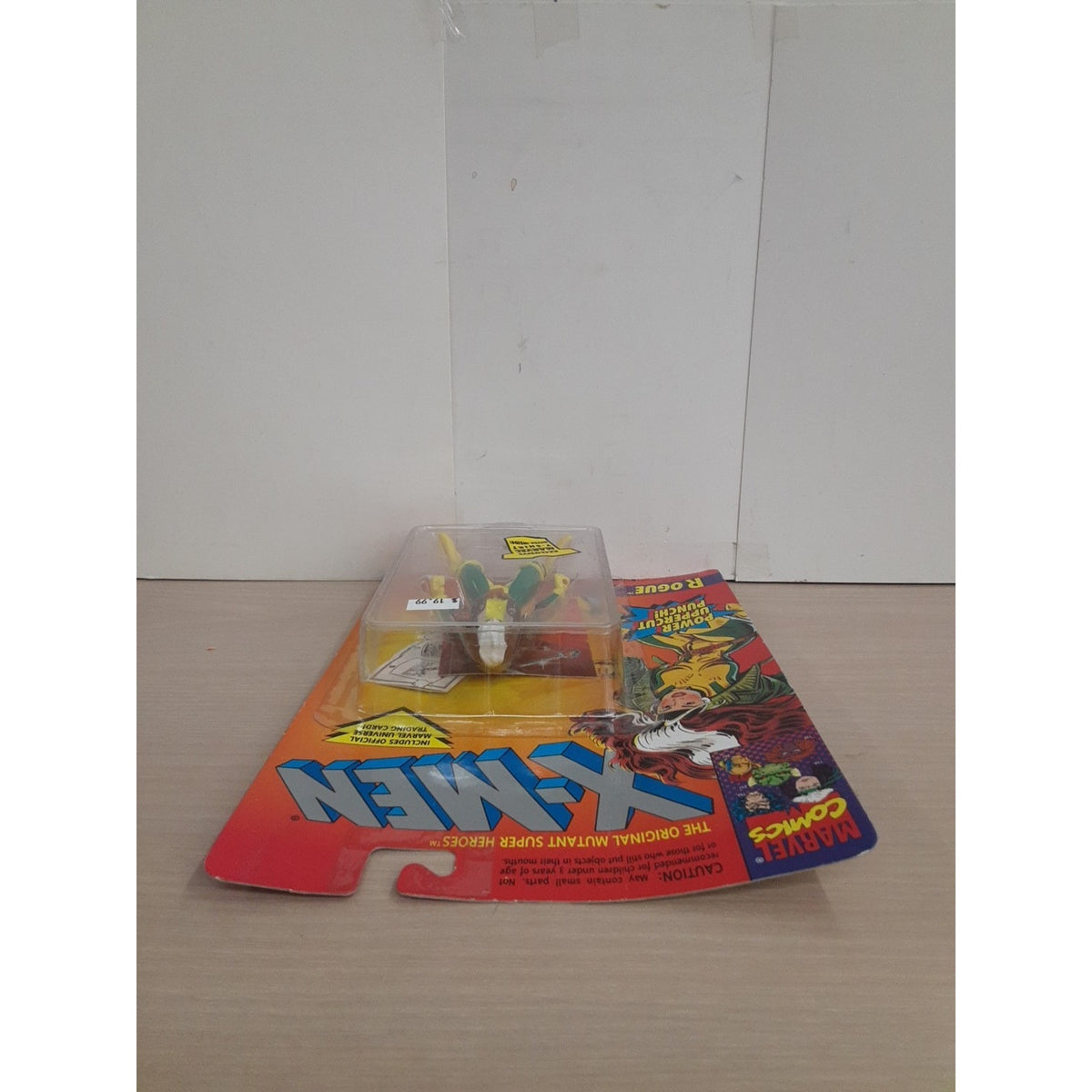 Toy Biz Marvel X-Men Rogue Action Figure 1994