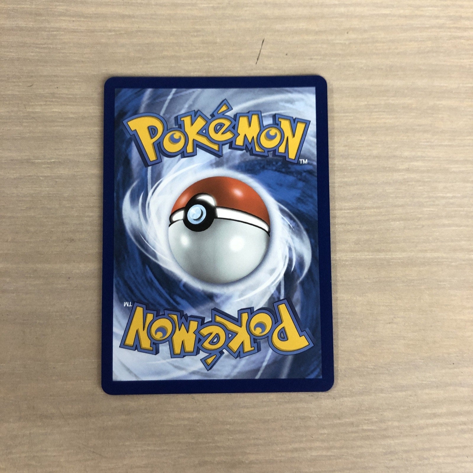 Nessa (Secret) 196/185 Swsh04: Vivid Voltage Holo