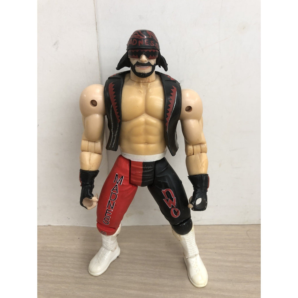 Macho Man Randy Savage 1999 WCW NWO Toy Biz Smash n Slam NO CHAIR & TASSLES