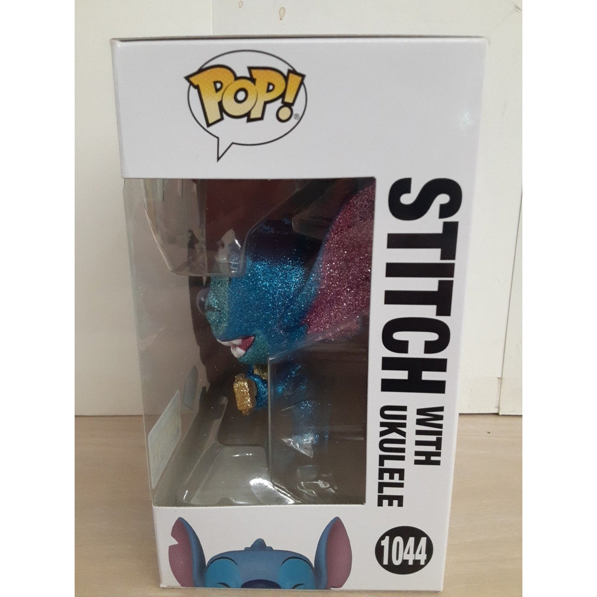 Pop! Stitch with Ukulele Diamond Collection Entertainment Earth Exclusive #1044
