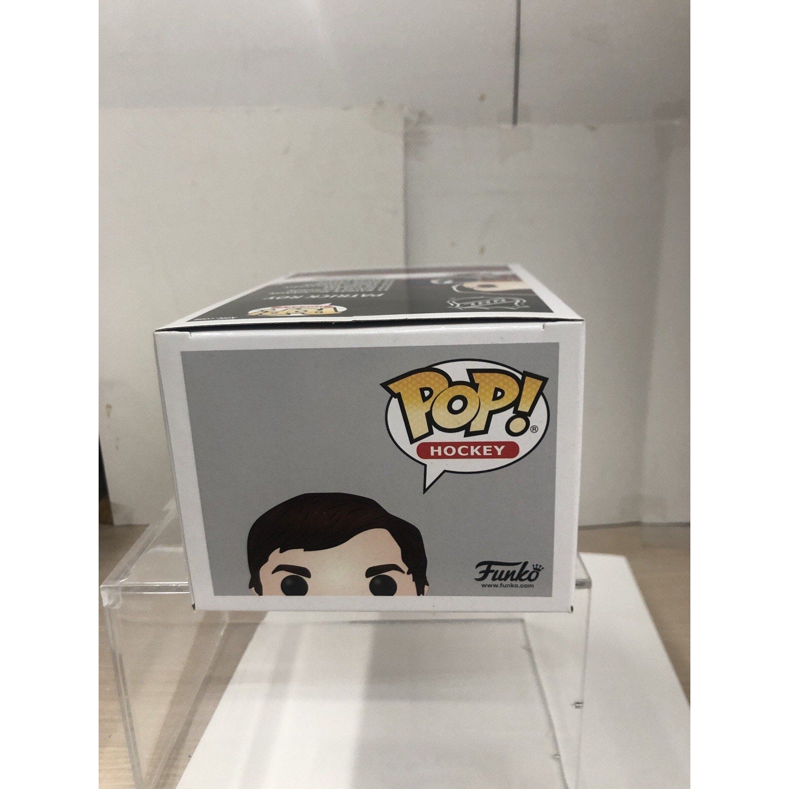 Funko Patrick Roy #48 Chase Signed