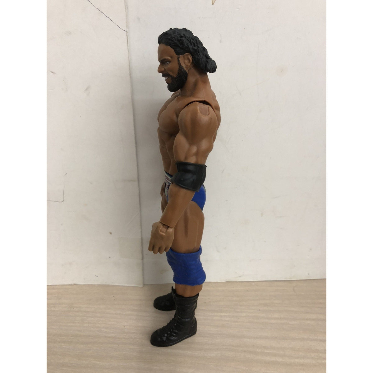 2018 MATTEL WWE BASIC SERIES 93 JINDER MAHAL Modern Day Maharaja LOOSE