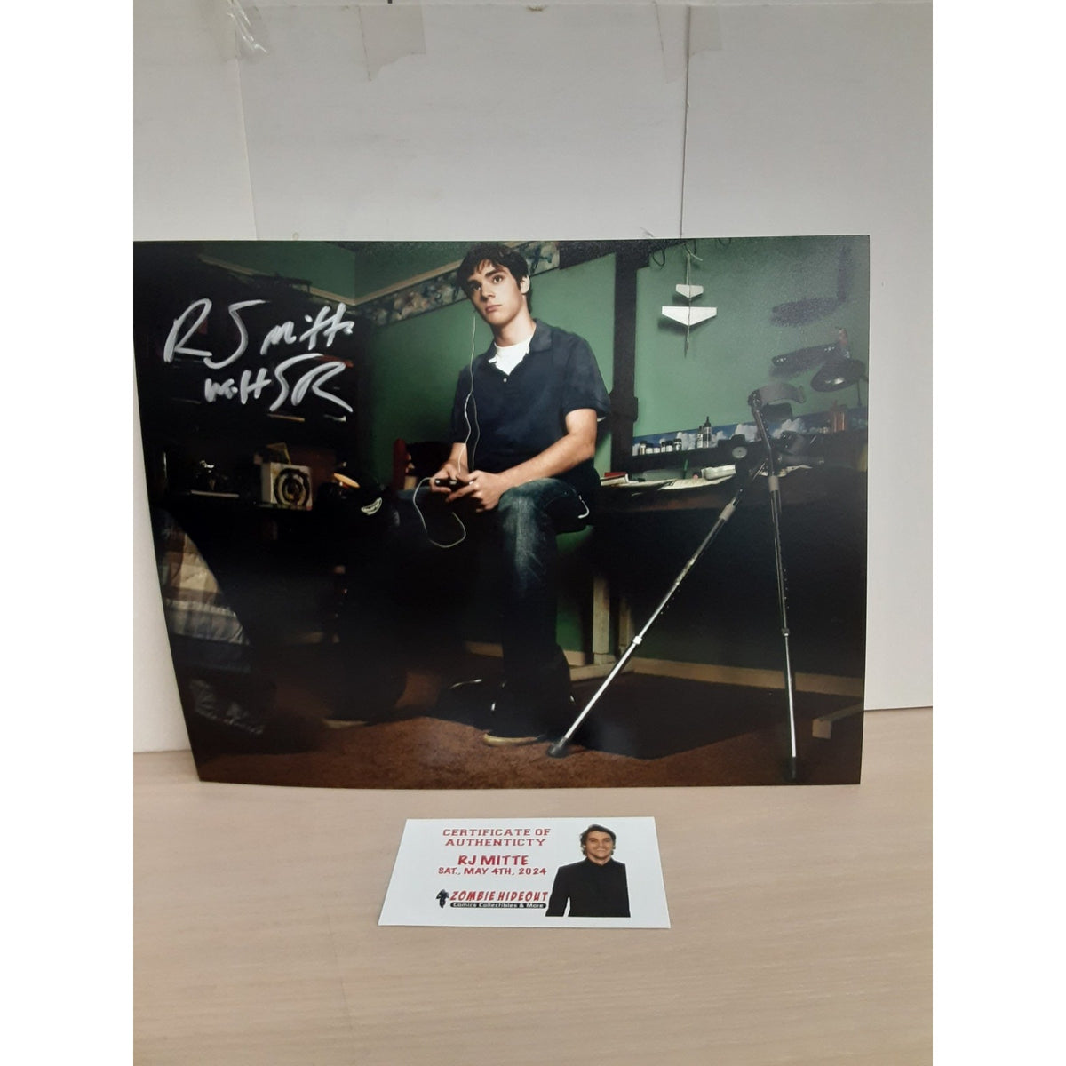 Rj Mitte Signed 8x10 Photo Autograph Breaking Bad With COA
