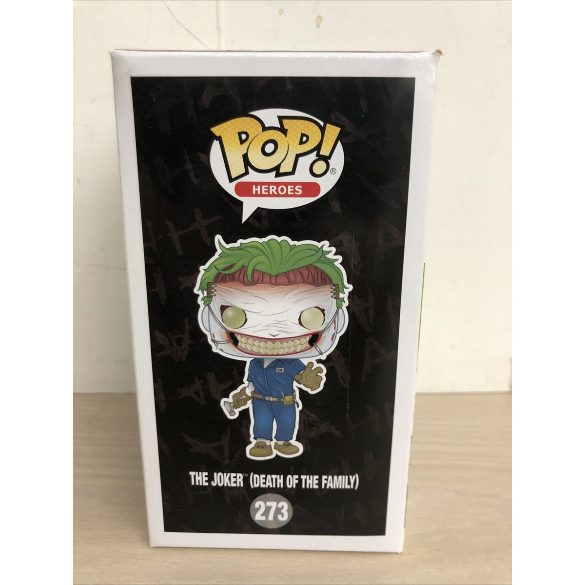 Funko Pop! Vinyl: DC Universe - The Joker (Death of the Family) - Hot Topic...