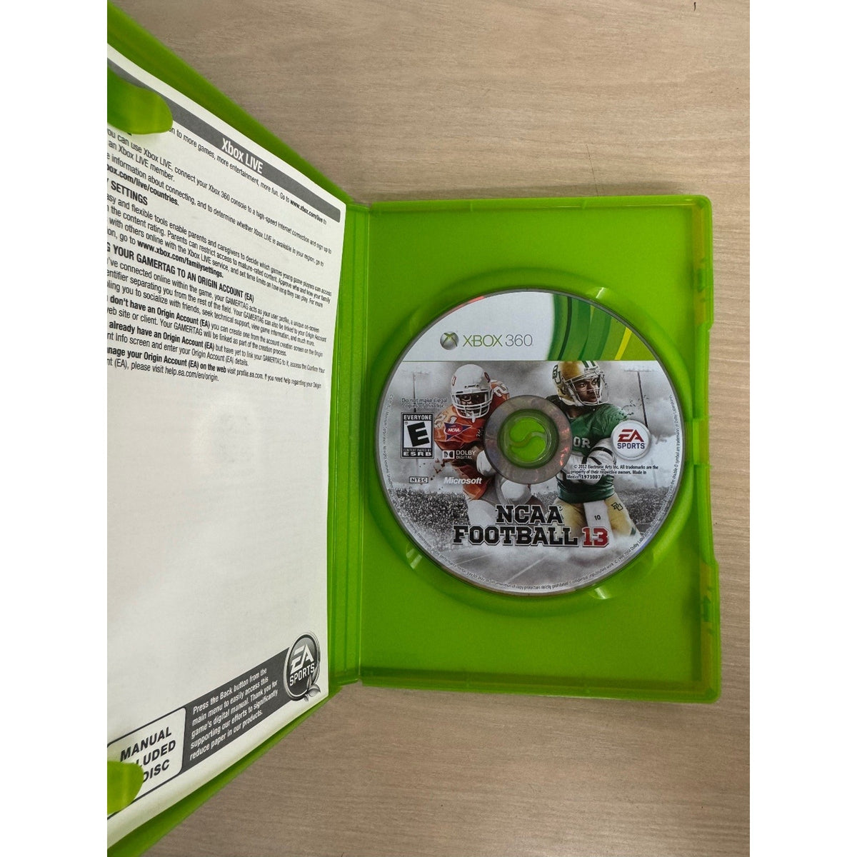 NCAA Football 13 Xbox 360 Video Game EA Sports NTSC Football