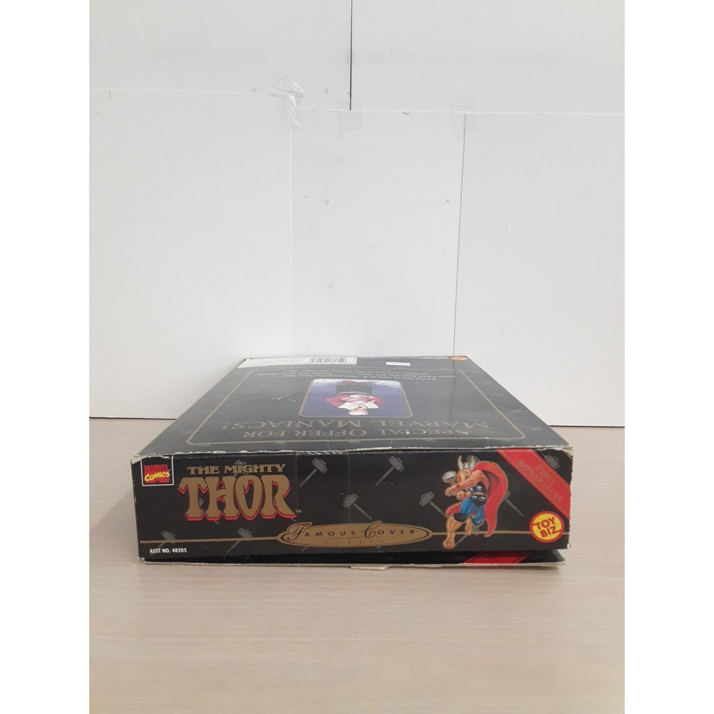 1998 ToyBiz Marvel Famous Covers The Mighty Thor Action Figure