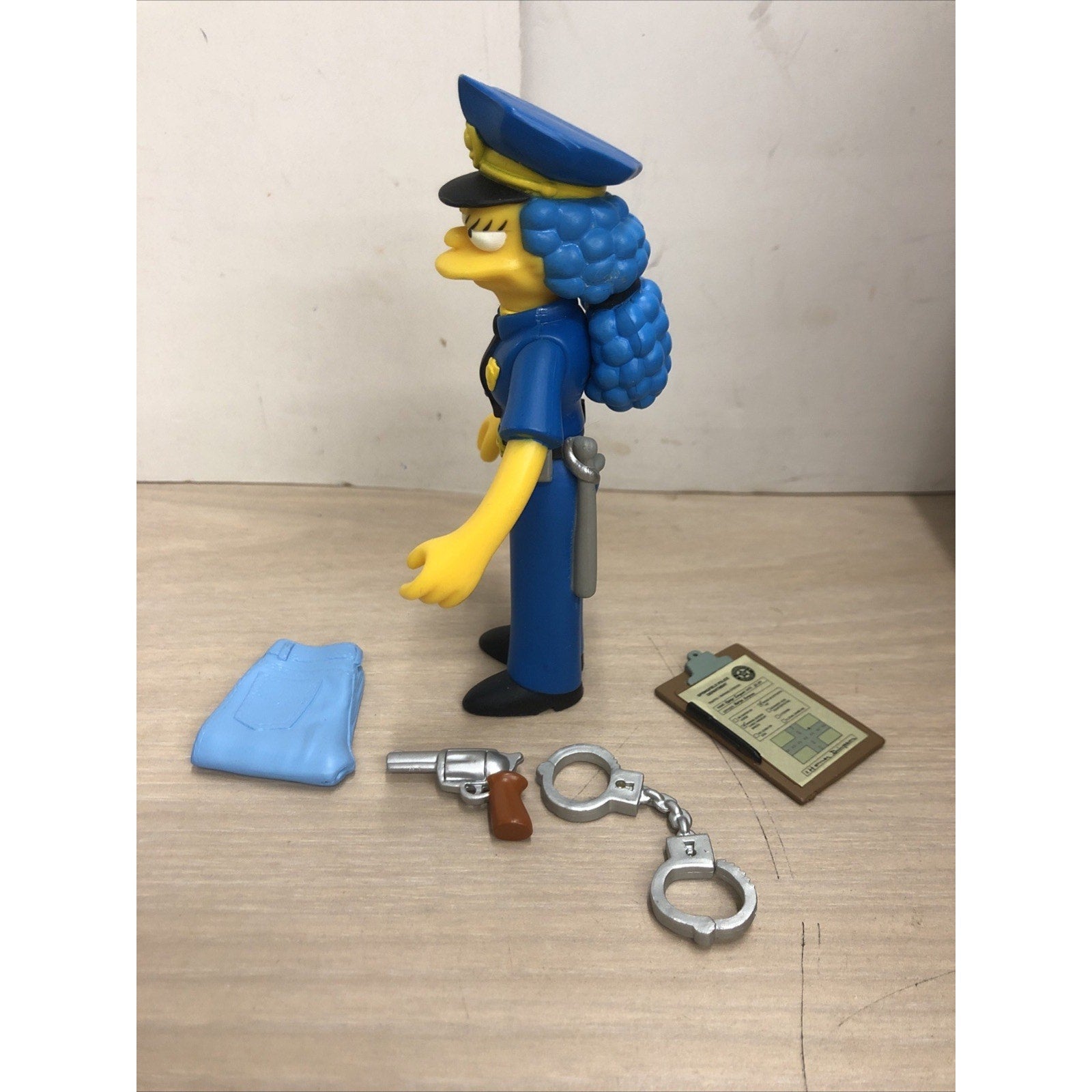 The SIMPSONS world of springfield OFFICER MARGE Playmates LOOSE MISSING PCS